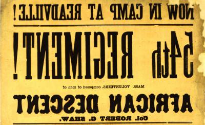 印在黄色纸上的海报，标题是“现在在里德维尔的营地”! 五十四团!用大字写的. 下面的短语“非洲后裔”和“赏金100美元”也是突出的类型